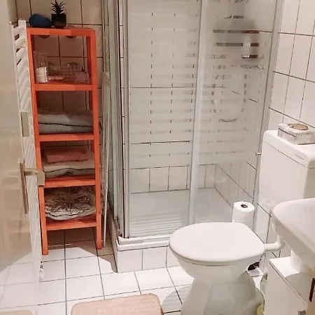 Central And Calm In Apartamento