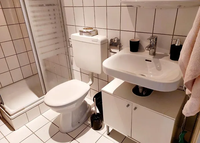 Central And Calm In Akwizgran