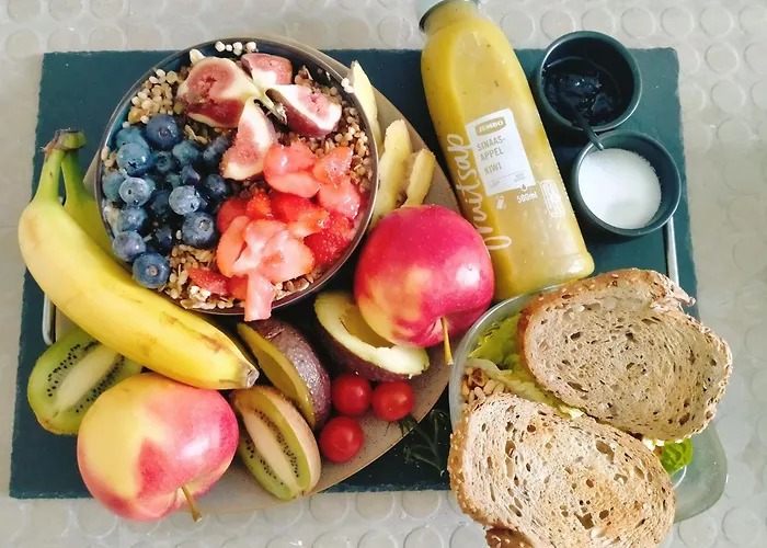 Central And Calm In Apartament