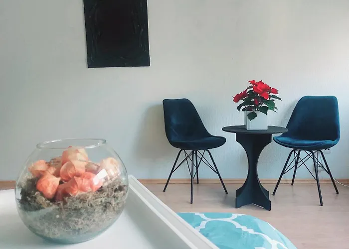 And Calm In Lejlighed *